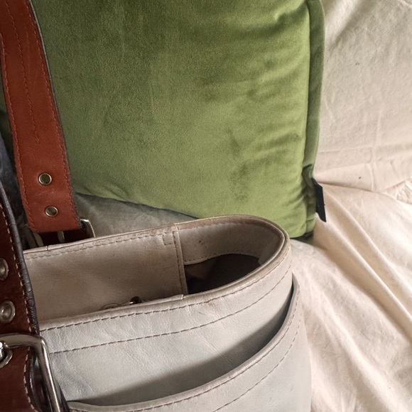 Coach Hampton Large Tote - Picture 3 of 4